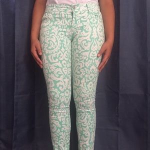 Old Navy mint green and white jeans